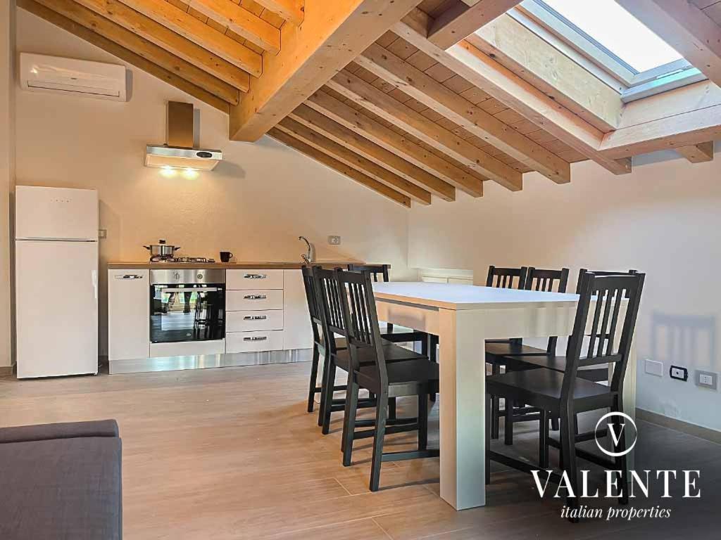 Villa Valente - Apartments คาปานโนริ ภายนอก รูปภาพ