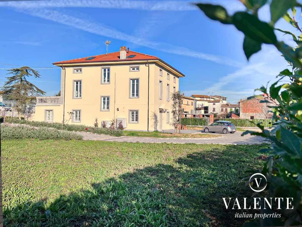 Villa Valente - Apartments คาปานโนริ ภายนอก รูปภาพ