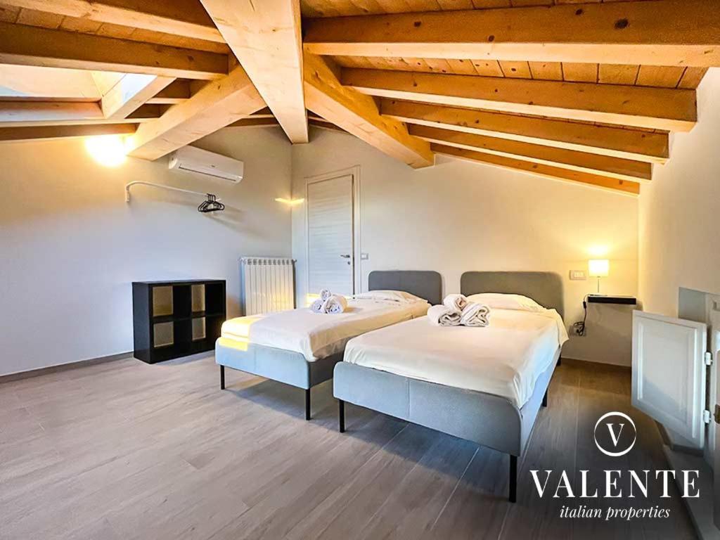 Villa Valente - Apartments คาปานโนริ ภายนอก รูปภาพ